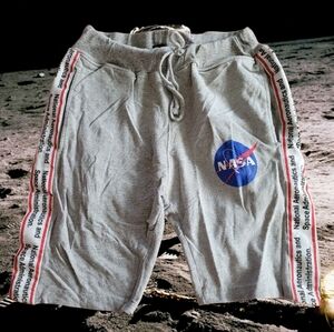 ⏰Fly Society 100% Cotton NASA Outer Space USA Gray Shorts Size Medium Boy